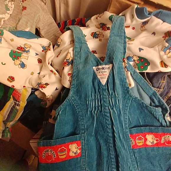 Vintage overalls, 2 shirts 🐻Oshkosh b'gosh - Picture 5 of 8
